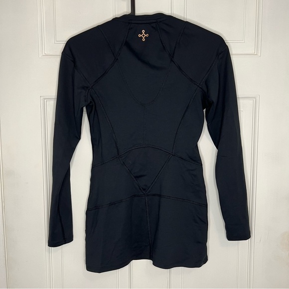 Compression -Tommie Copper Women's Pro-Grade Long Sleeve Shoulder Support Shirt - Picture 10 of 13